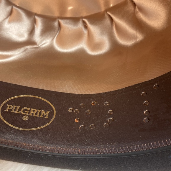 Pilgrim Gold Embossed Satin Fabric 7 1/4 center pinched hat main image 11